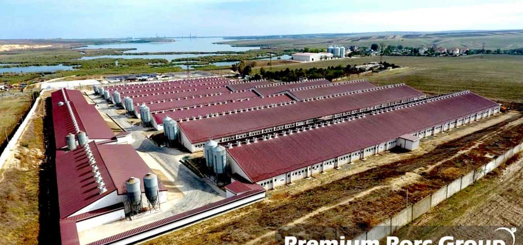 Fábrica de piensos SKIOLD en una granja porcina en Rumanía 